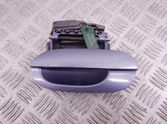 Ручка наружная задняя левая BMW 5-series (E39) 51 22 0 000 521