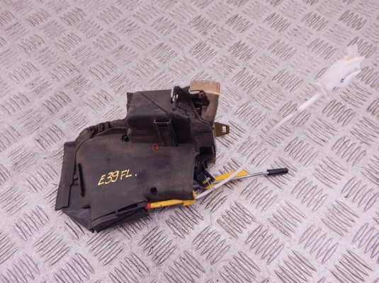 Замок двери передней левой BMW 5-series (E39) 51 21 8 235 097