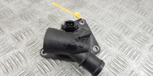 Фланец (тройник) системы охлаждения BMW 3-series (F30/31) Фланец (тройник) системы охлаждения BMW 3-series (F30/31)