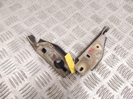 Петля капота BMW 3-series (E36) 41 61 8 135 070