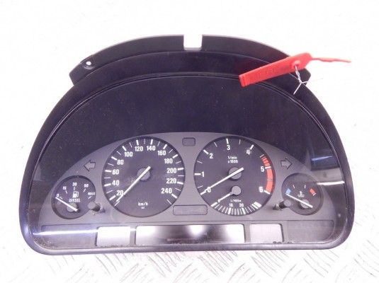 Щиток приборов (приборная панель) BMW 5-series (E39) 62 11 6 906 122
