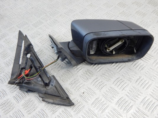 Зеркало наружное правое BMW 3-series (E46) 51 16 8 250 438