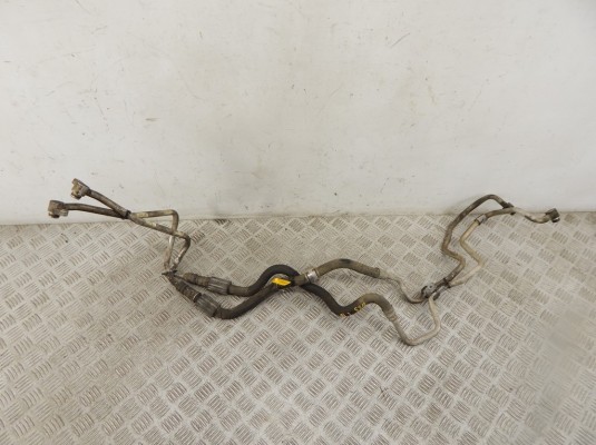 Трубка масляного радиатора BMW X5-series (E70) 17 22 7 576 397 Трубка масляного радиатора BMW X5-series (E70) 17 22 7 576 397