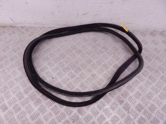 Уплотнитель BMW 7-series (E38) 51 72 8 175 069