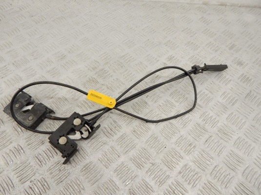 Замок капота BMW 5-series (E60/61) 51 23 7 115 229