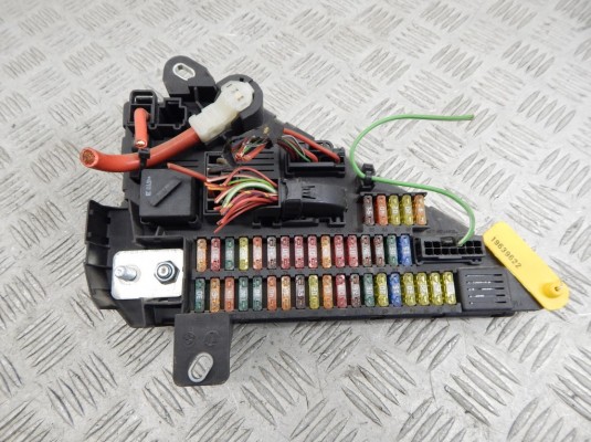 Блок предохранителей BMW 5-series (E60/61) 61 14 9 138 830
