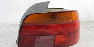 Фонарь задний правый BMW 5-series (E39) 8358032