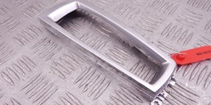 Рамка (накладка) рычага КПП BMW 7-series (F01/02) 61 31 9 189 064