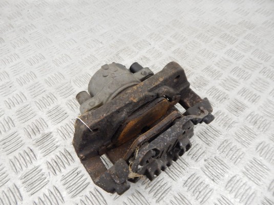 Суппорт передний левый BMW 5-series (E60/61) 34 11 6 763 023 Суппорт передний левый BMW 5-series (E60/61) 34 11 6 763 023