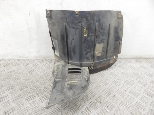 Защита арок передняя левая (подкрылок) BMW 5-series (E39) 51 71 8 159 425 Защита арок передняя левая (подкрылок) BMW 5-series (E39) 51 71 8 159 425