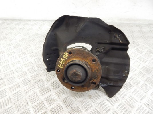 Ступица передняя правая BMW 3-series (E46) 31 21 1 096 430