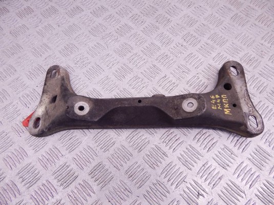Кронштейн КПП BMW 3-series (E46) 22 31 6 757 103