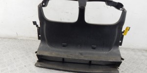 Воздухозаборник BMW 3-series (E46) 51 71 8 202 831