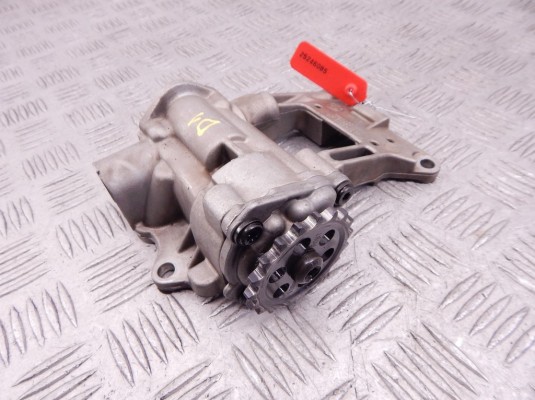 Насос масляный BMW 5-series (E39) 11 41 7 789 838