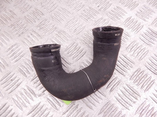 Патрубок радиатора BMW 5-series (E60/61) 11 53 7 521 049
