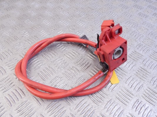 Плюсовой провод аккумулятора BMW 5-series (E60/61) 61 12 6 989 782