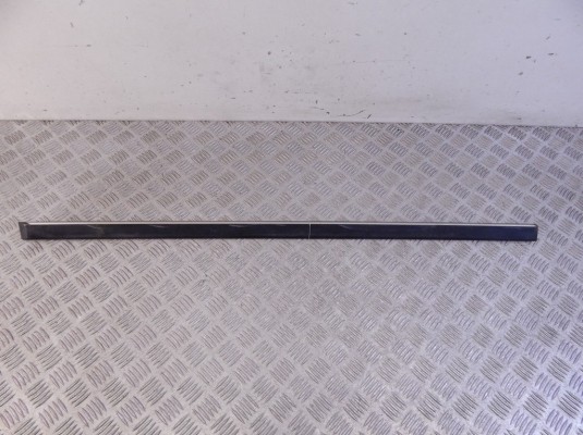 Молдинг двери передней левой BMW 5-series (E39) 51 13 8 159 295
