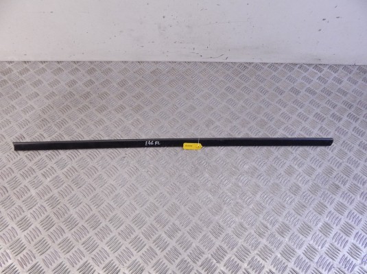 Молдинг двери передней левой BMW 3-series (E46) 51 13 8 208 449