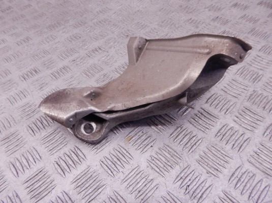 Кронштейн двигателя BMW 1-series (E87) 22 11 6 764 574 Кронштейн двигателя BMW 1-series (E87) 22 11 6 764 574