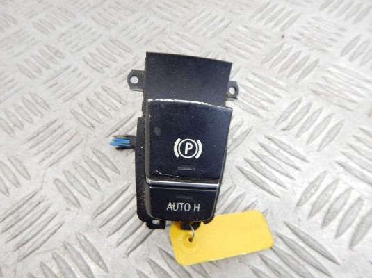 Кнопка ручного тормоза (ручника) BMW 7-series (F01/02) 61 31 9 159 997