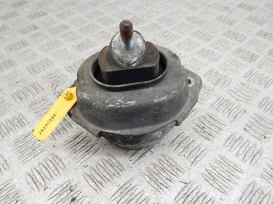 Подушка крепления двигателя BMW X5-series (E53) 22 11 6 758 444 Подушка крепления двигателя BMW X5-series (E53) 22 11 6 758 444