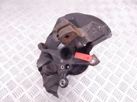 Ступица передняя правая BMW 3-series (E46) 31 21 1 096 430