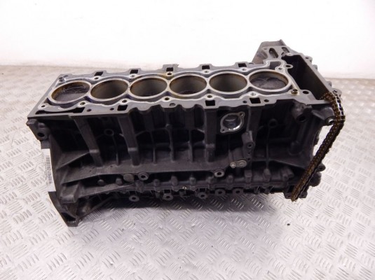 Блок цилиндров BMW 5-series (E60/61) 11 11 0 392 851