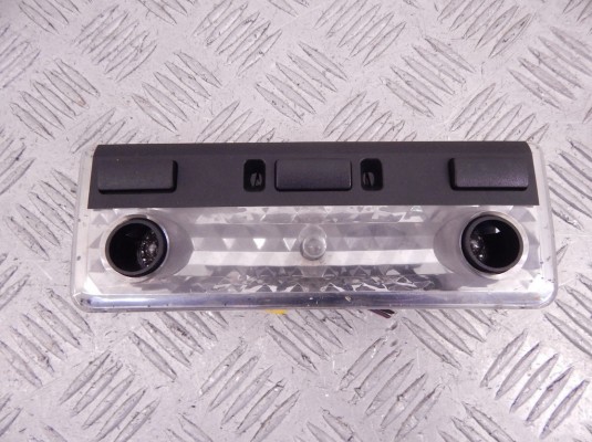 Фонарь салона (плафон) BMW X5-series (E53) 63 31 8 364 929