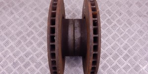 Диск тормозной передний BMW 5-series (E39) 34 11 6 767 059