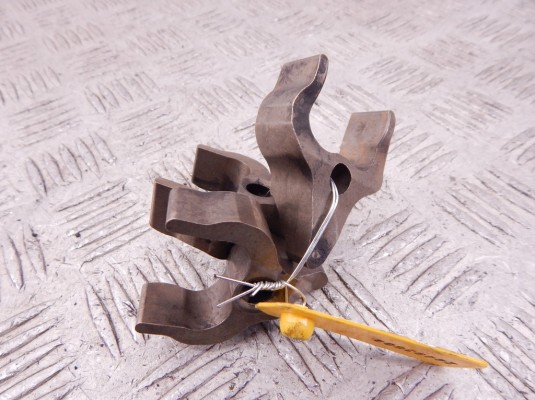 Скоба (кронштейн) крепления форсунки BMW 2-series (F45/46) 13 53 7 809 798