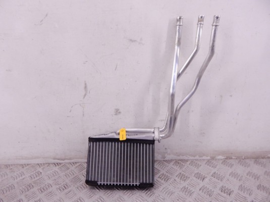 Радиатор отопителя (печки) BMW X5-series (E53) 64 11 8 385 562 Радиатор отопителя (печки) BMW X5-series (E53) 64 11 8 385 562