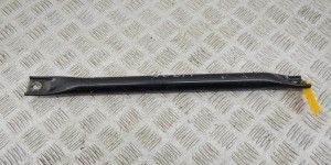 Распорка стоек BMW 7-series (F01/02) 51 71 7 180 319 Распорка стоек BMW 7-series (F01/02) 51 71 7 180 319