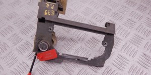 Скелет ручки наружной передней правой BMW 5-series (E39) 51 21 8 245 354