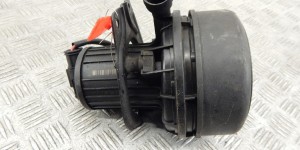 Насос продувки катализатора BMW 3-series (E46) 11 72 7 514 953 Насос продувки катализатора BMW 3-series (E46) 11 72 7 514 953