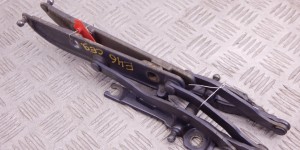 Петля крышки багажника BMW 3-series (E46) 41 62 8 220 073