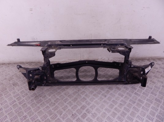 Передняя панель крепления облицовки (телевизор) BMW 3-series (E46) 51 71 7 111 691 Передняя панель крепления облицовки (телевизор) BMW 3-series (E46) 51 71 7 111 691