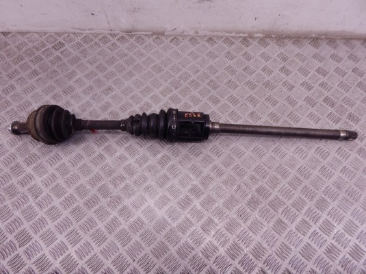 Полуось передняя правая (приводной вал, ШРУС) BMW X5-series (E53) 31 60 7 505 004 Полуось передняя правая (приводной вал, ШРУС) BMW X5-series (E53) 31 60 7 505 004