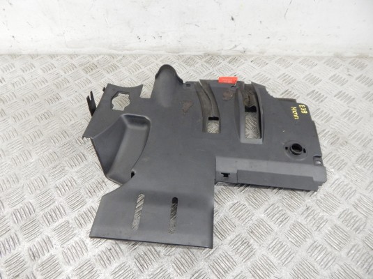 Кожух рулевой колонки BMW 5-series (E39) 51 45 8 233 510