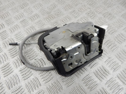 Замок двери задней левой BMW X5-series (E53) 51 22 8 402 601