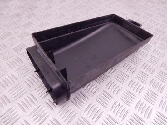 Корпус салонного фильтра BMW 7-series (E65/66) 64 31 8 379 957