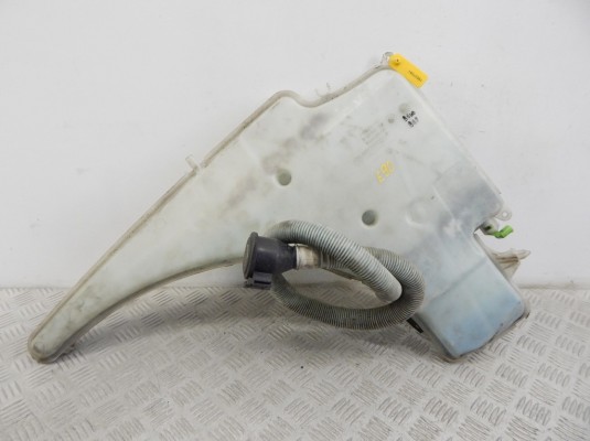 Бачок омывателя BMW 3-series (E90/91/92) 61 67 7 068 996