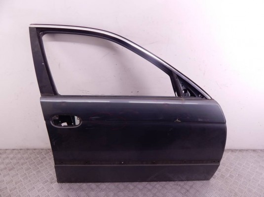 Дверь передняя правая BMW 5-series (E39) 41 51 8 216 818