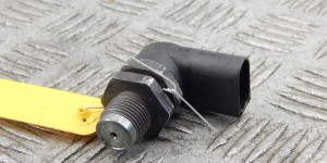 Датчик давления топлива BMW X5-series (E53) 13 53 7 787 167 Датчик давления топлива BMW X5-series (E53) 13 53 7 787 167