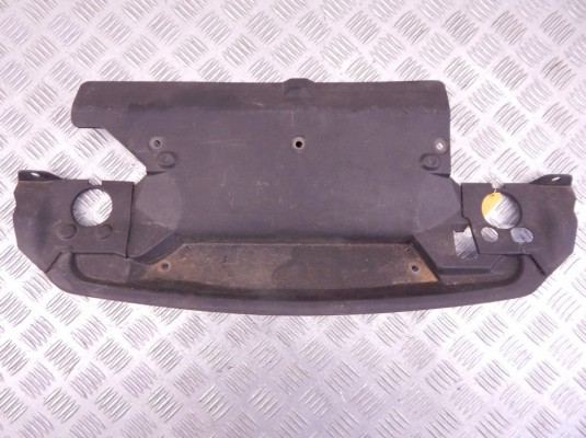 Воздухозаборник BMW 3-series (E36) 51 71 8 135 947 Воздухозаборник BMW 3-series (E36) 51 71 8 135 947