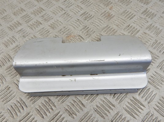 Заглушка (решетка) в бампер задний BMW 5-series (E39) 51 12 9 069 492