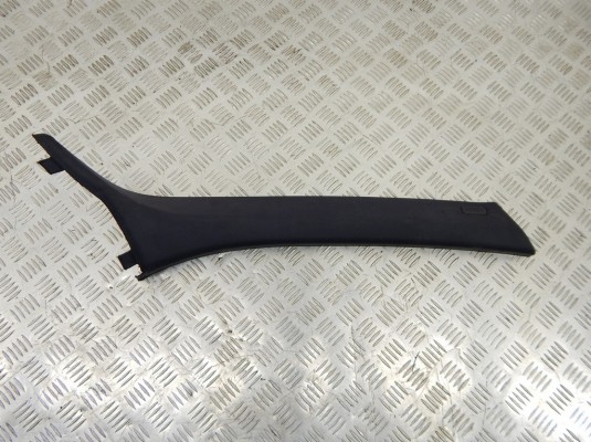 Обшивка стойки передней правой BMW X3-series (E83) 51 43 3 330 448