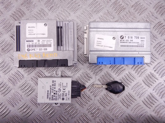 Блок управления двигателем BMW 3-series (E46) 12 14 7 523 838