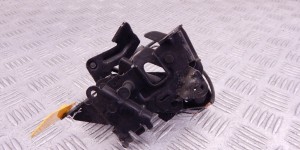 Замок капота BMW 7-series (F01/02) 51 23 7 206 453 Замок капота BMW 7-series (F01/02) 51 23 7 206 453