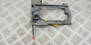 Скелет ручки наружной передней правой BMW 5-series (E39) Скелет ручки наружной передней правой BMW 5-series (E39)