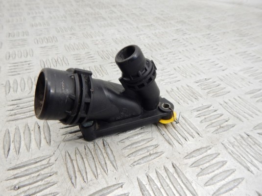 Фланец (тройник) системы охлаждения BMW 3-series (E90/91/92) 11 11 7 800 048